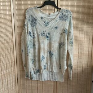 Anthropologie Pilcro V-Neck Sweater in Blue and Cream Size Medium